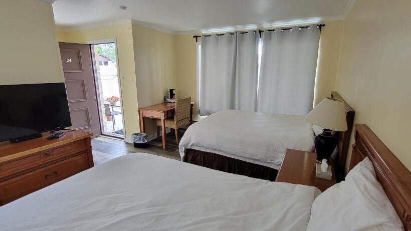 モーテル North Shore Wayside Inn