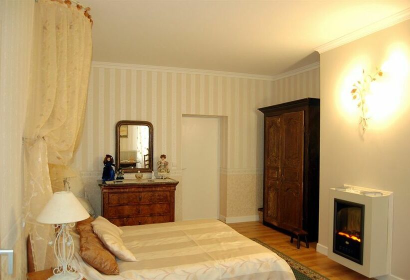 Chateau de Méracq Chateaux & Hotels De France