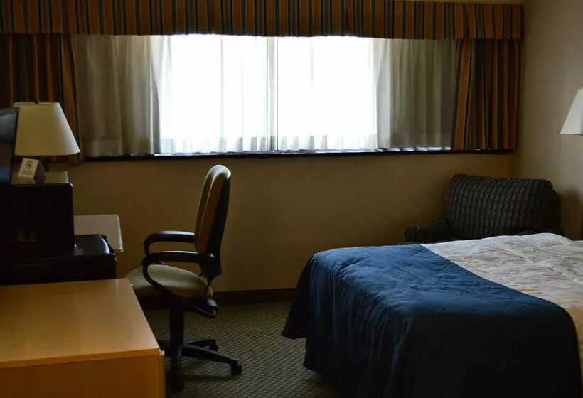 Clarion Hotel Muscatine