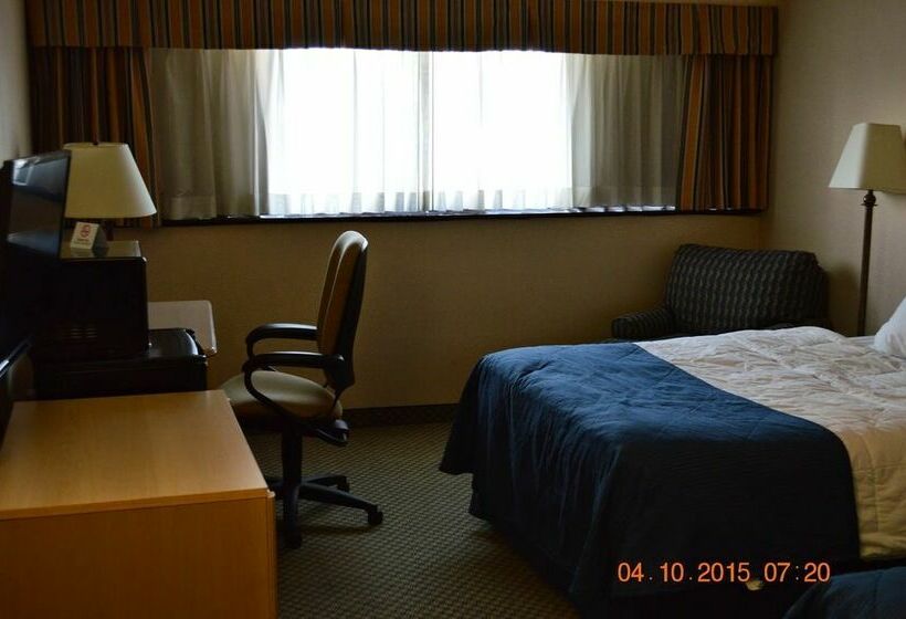 Clarion Hotel Muscatine