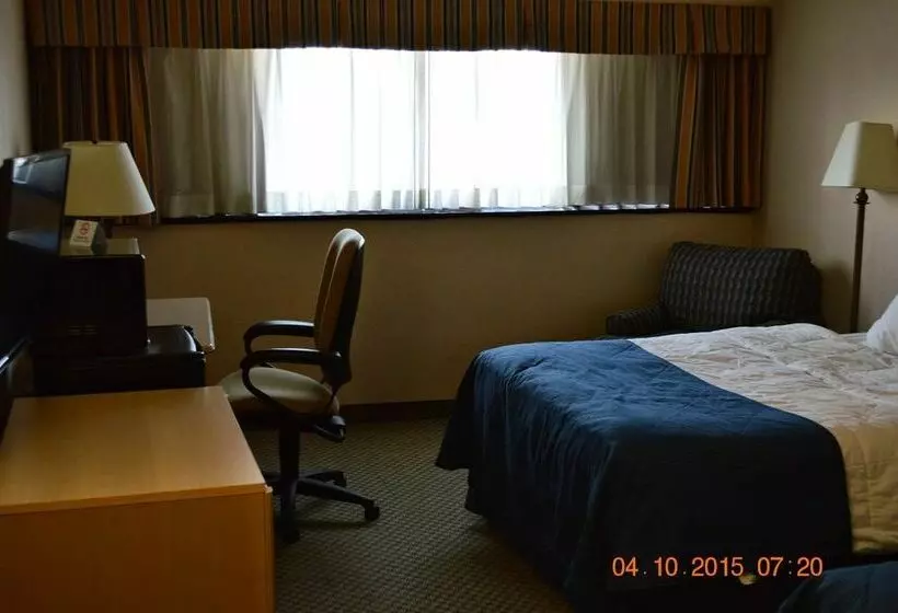 Clarion Hotel Muscatine