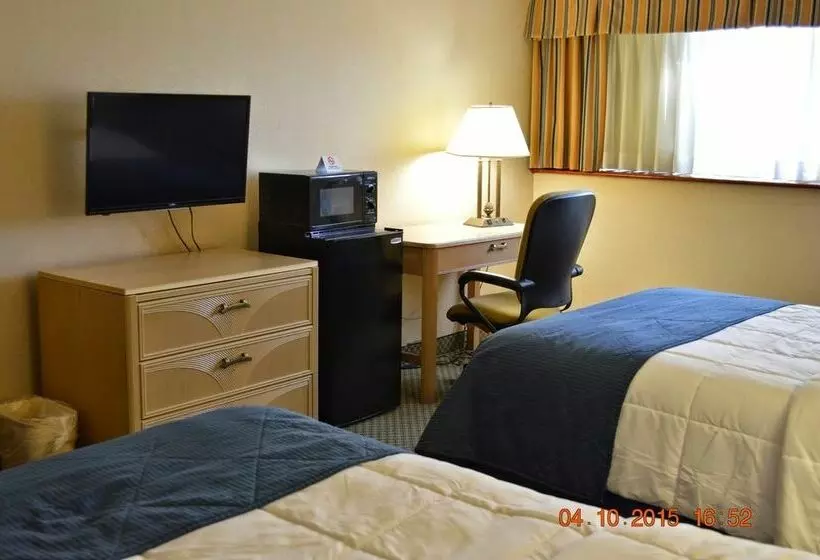 Clarion Hotel Muscatine