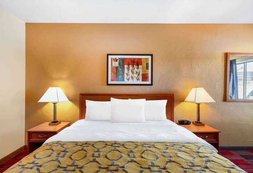 בית מלון כפרי Baymont By Wyndham Spearfish