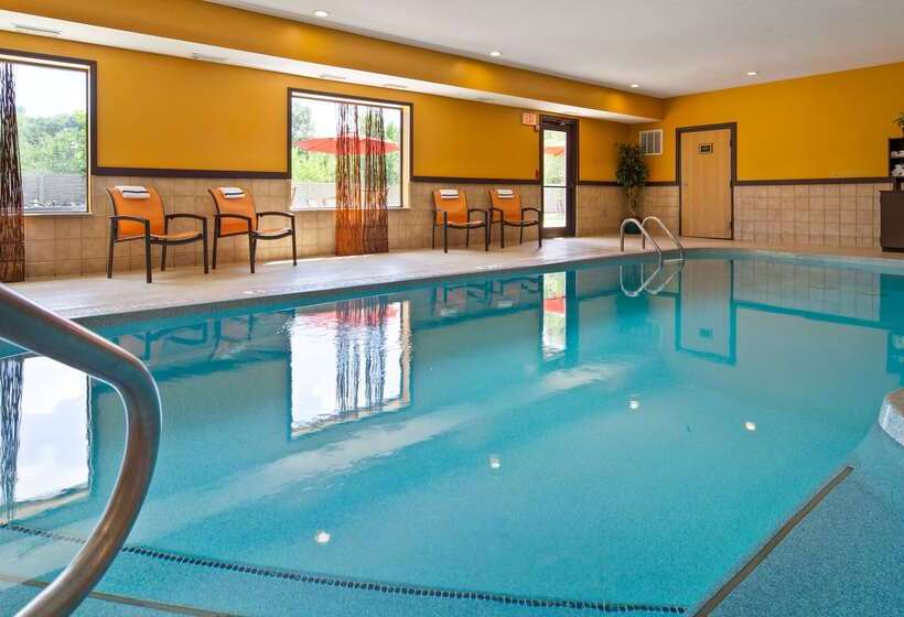 호텔 Best Western Plus Whitewater Inn