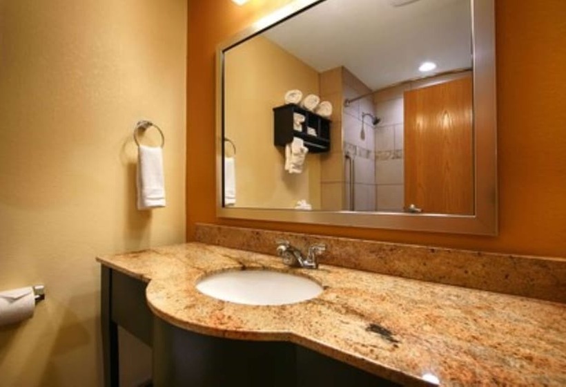 호텔 Best Western Plus Whitewater Inn