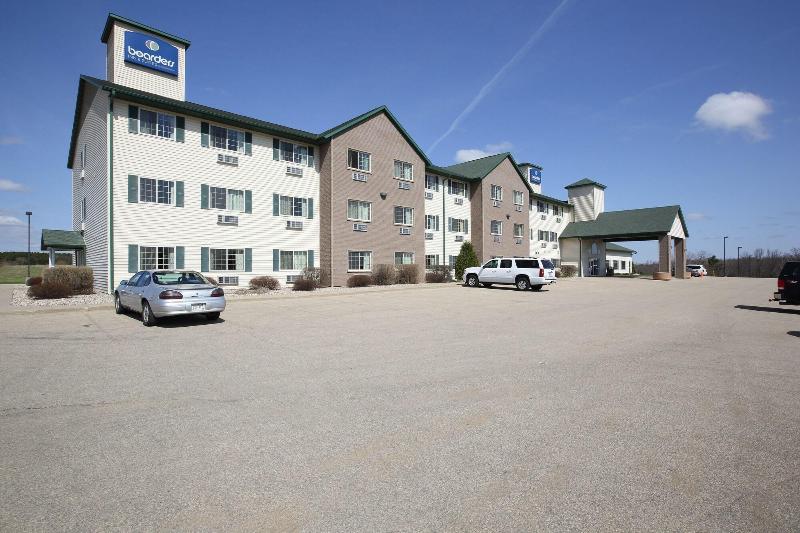 Boarders Inn & Suites By Cobblestone Hotels   Shawano