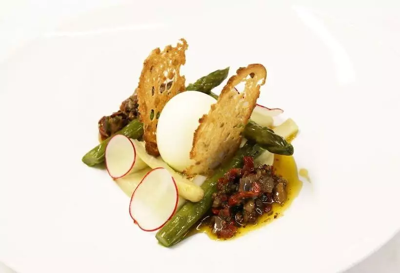 ホテル Chateau Des Ducs De Joyeuse