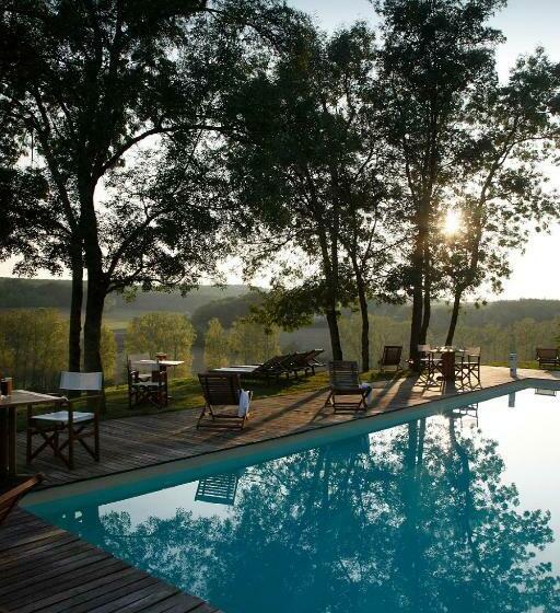 هتل Château De Salettes