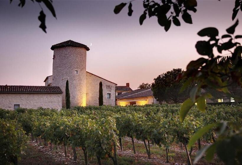 هتل Château De Salettes