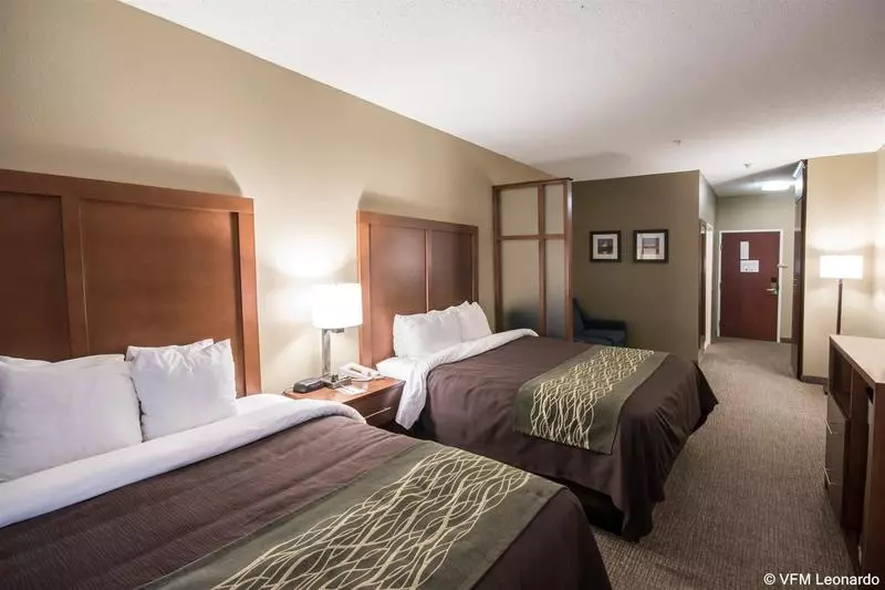 Hotel Comfort Inn & Suites