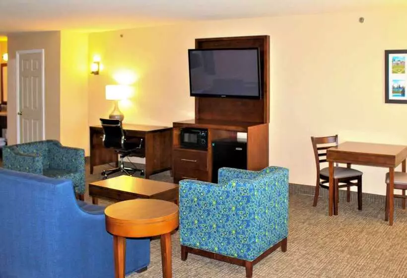 호텔 Comfort Inn & Suites St Louis   Chesterfield