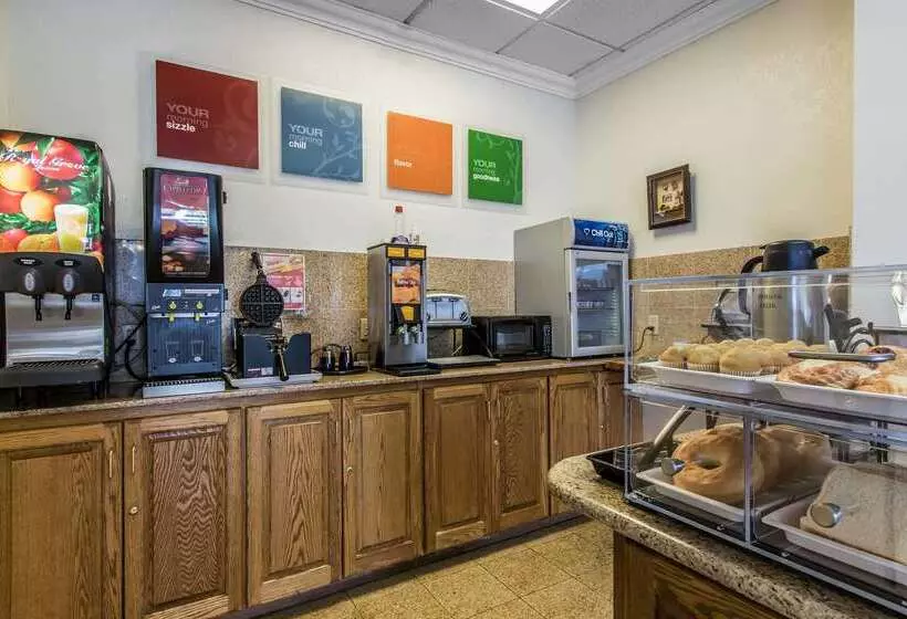 酒店 Comfort Inn At Founders Tower