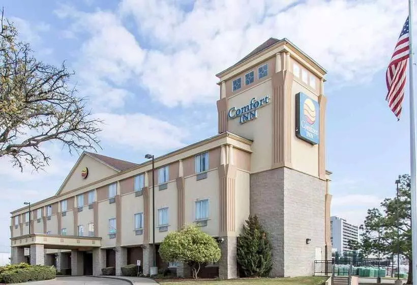 酒店 Comfort Inn At Founders Tower