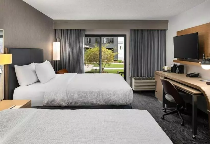 هتل Courtyard Boise Downtown