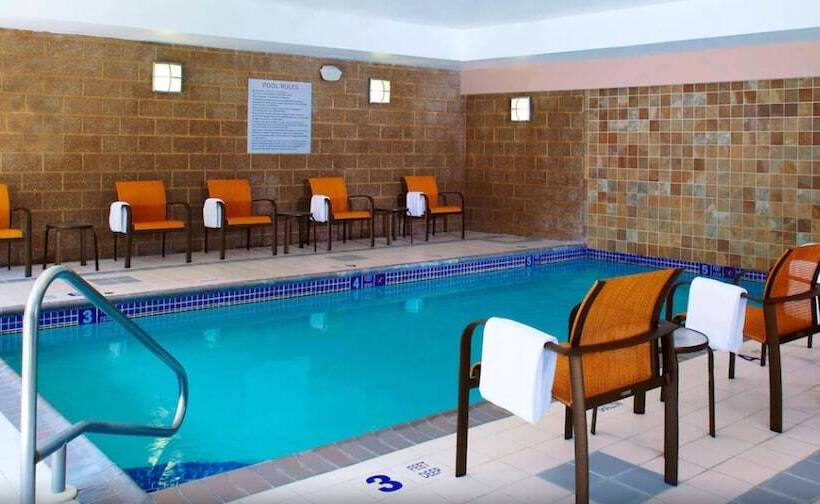 فندق Courtyard By Marriott Buffalo Amherst/university