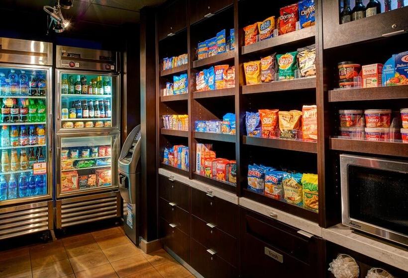 Szálloda Courtyard Cincinnati Covington