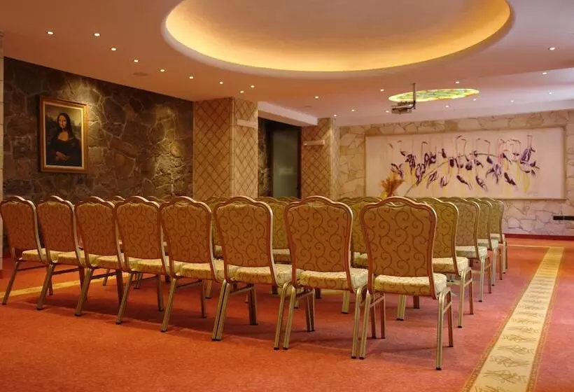 Отель D Orange D Alcantara