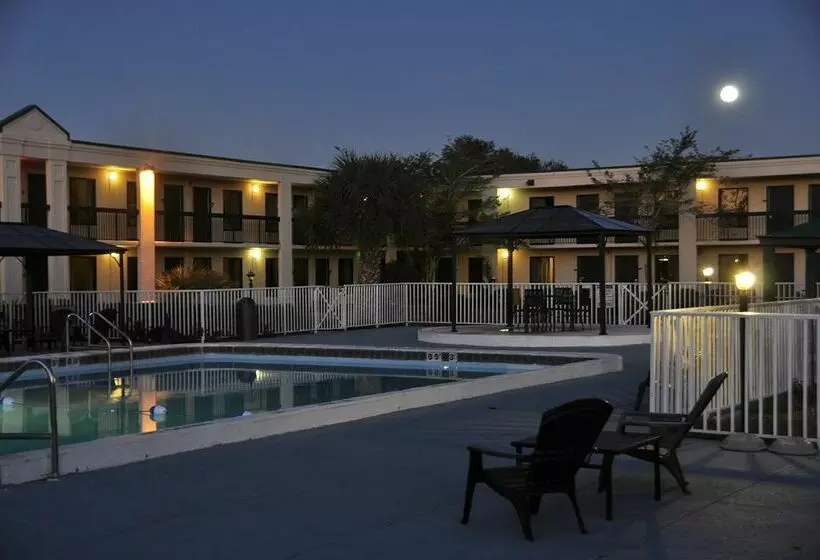 فندق Winter Haven Gardens