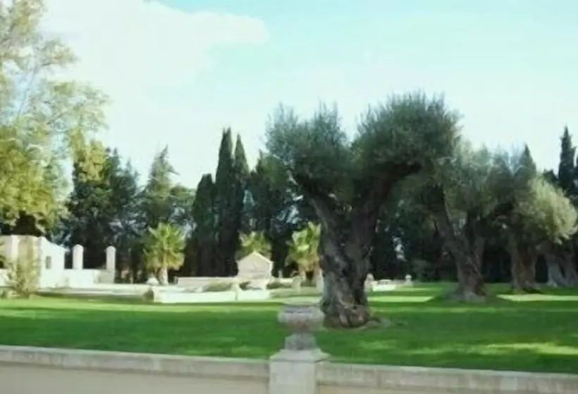 호텔 Domaine Du Grand Malherbes