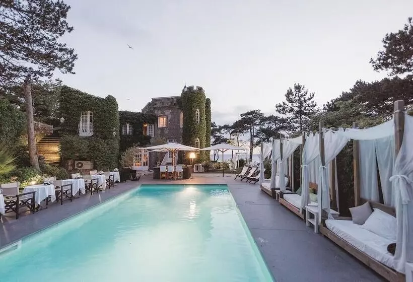 Отель Domaine Saint Clair  Le Donjon