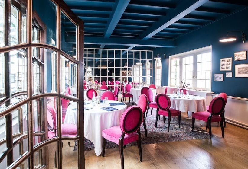 هتل Domaine Saint Clair Le Donjon