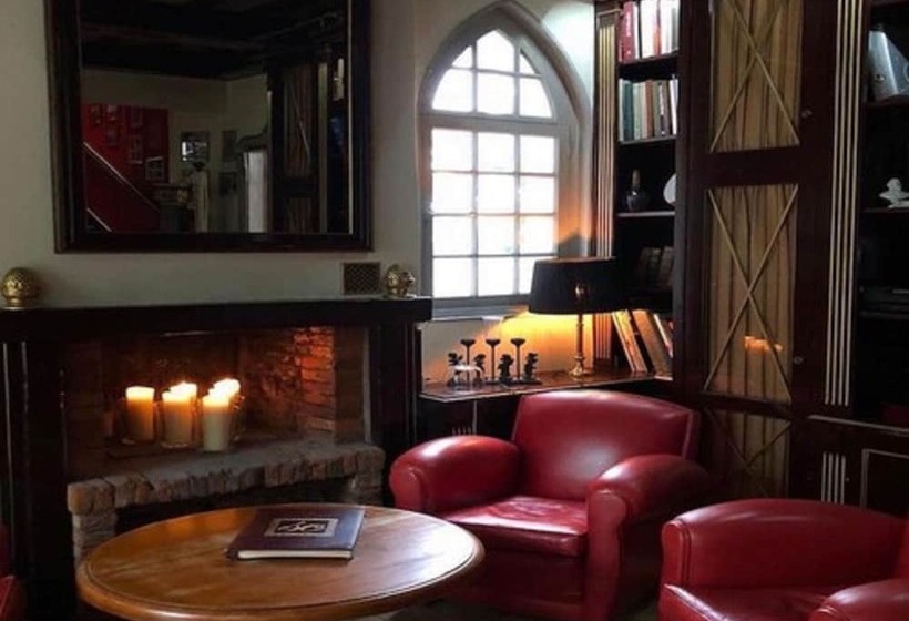 هتل Domaine Saint Clair Le Donjon