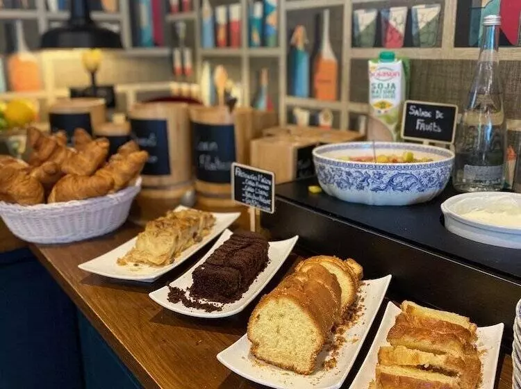 Отель Domaine Saint Clair  Le Donjon