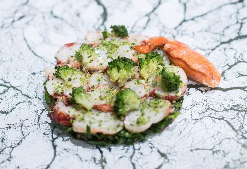 هتل Domaine Saint Clair Le Donjon