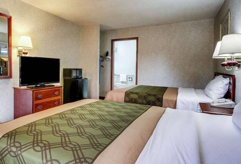 ホテル Econo Lodge Inn And Suites