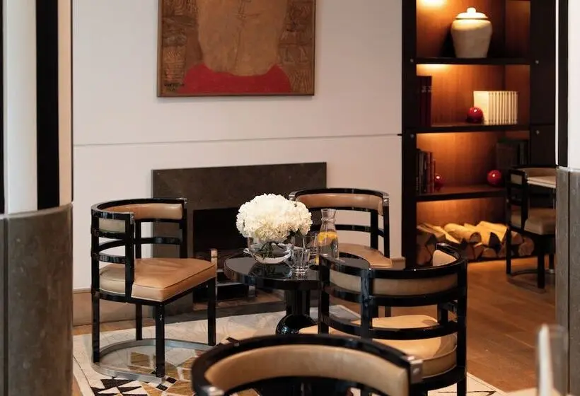 هتل Grand Hôtel Champs Elysées