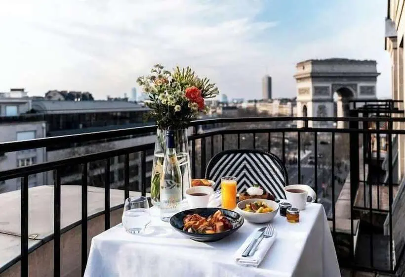 هتل Grand Hôtel Champs Elysées