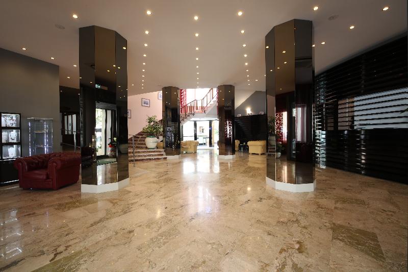 酒店 Grande Albergo Maugeri