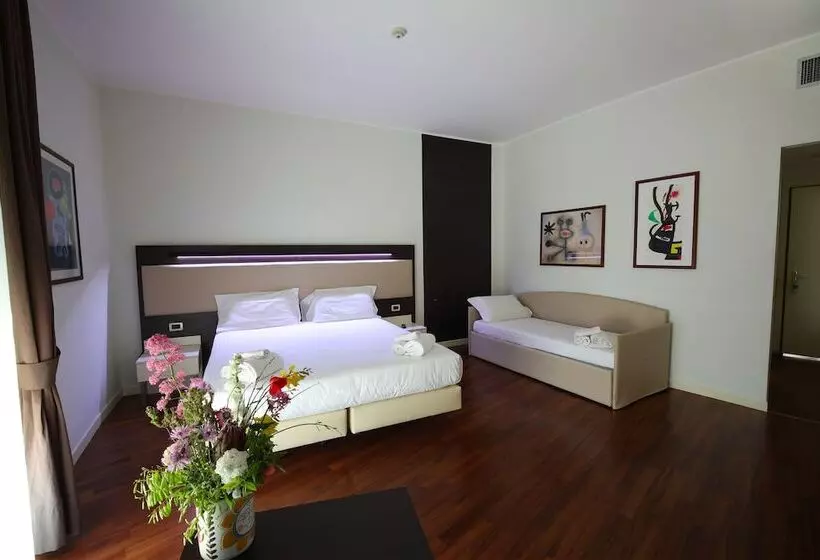 فندق Grande Albergo Maugeri