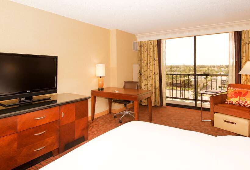 בית מלון כפרי Hilton Orange County/costa Mesa