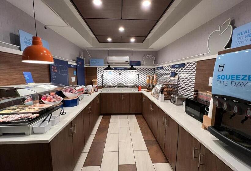 בית מלון כפרי Holiday Inn Express Pittsburgh Bridgeville, An Ihg