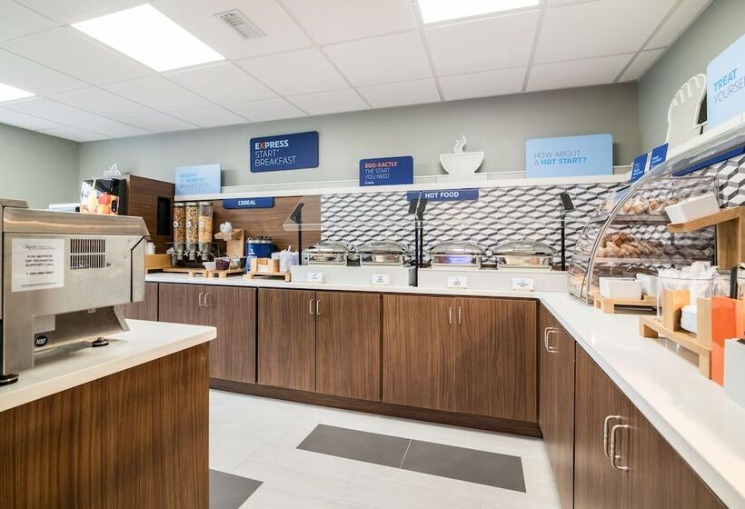 فندق Holiday Inn Express   Plymouth, An Ihg