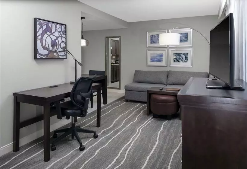 هتل Homewood Suites By Hilton Columbia