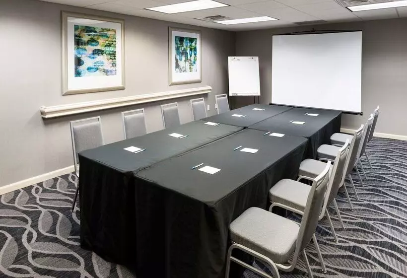 Hotel Homewood Suites By Hilton Mahwah