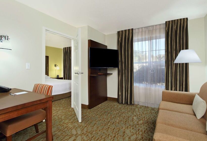 فندق Homewood Suites By Hilton Newark Fremont