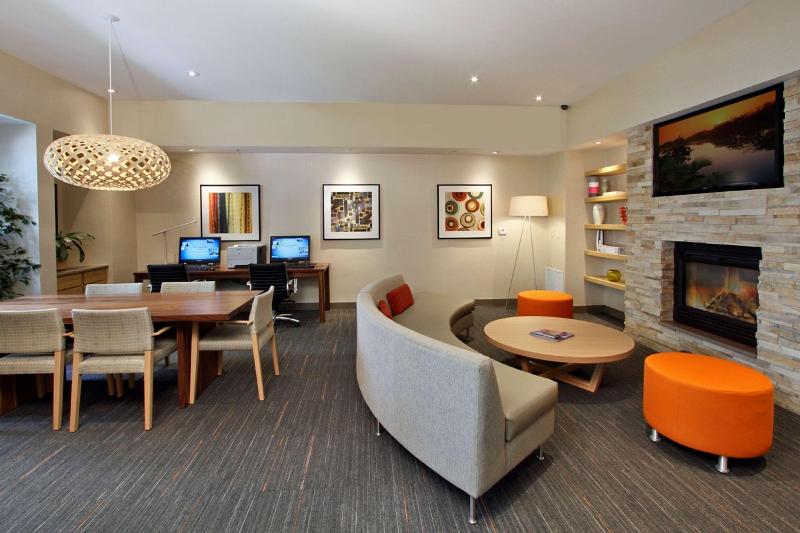 فندق Homewood Suites By Hilton Newark Fremont
