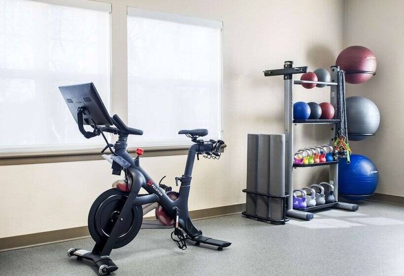 فندق Homewood Suites By Hilton Newark Fremont