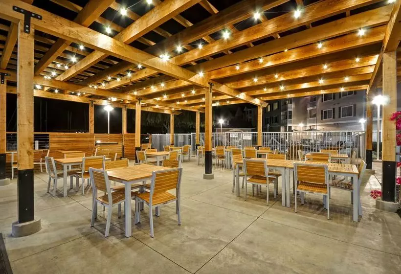 酒店 Homewood Suites By Hilton Oakland Waterfront