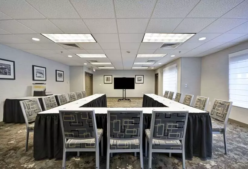 酒店 Homewood Suites By Hilton Oakland Waterfront