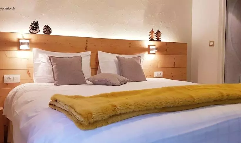 Отель Hôtel Sports & Spa La Voile D Or