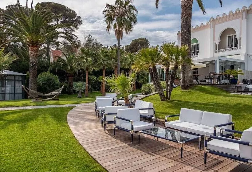 Отель La Villa Mauresque