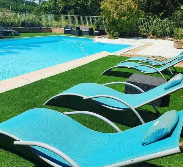 Hotelli Le Mas Des Laurels