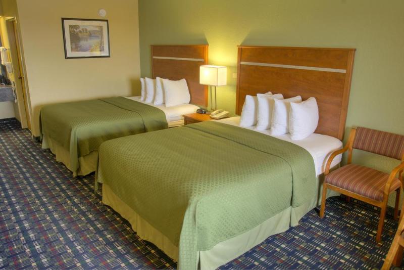 בית מלון כפרי Quality Inn