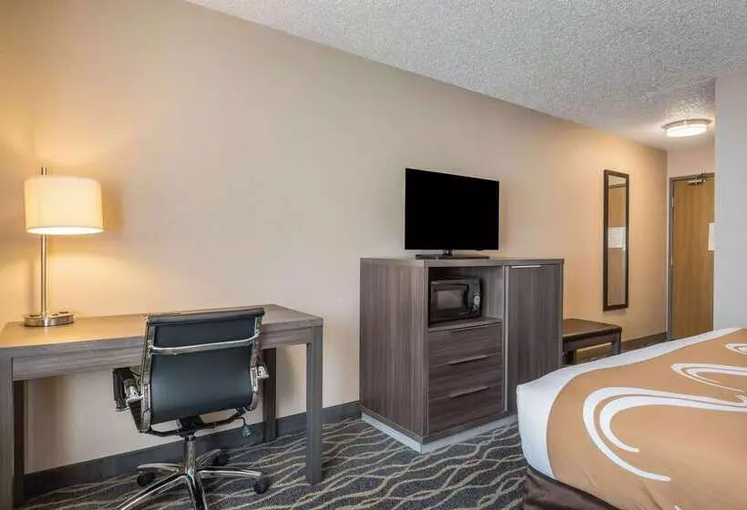 هتل Quality Inn & Suites