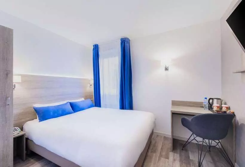 Отель Le Circuit Le Mans