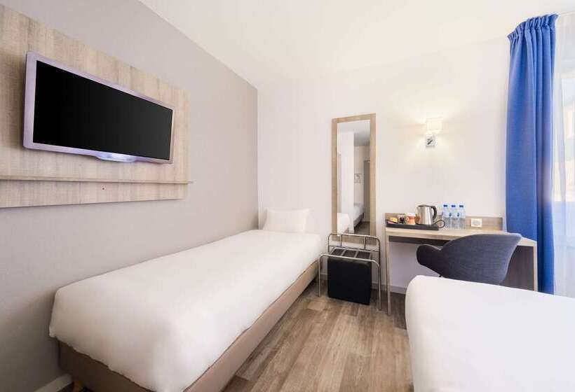 هتل Le Circuit Le Mans